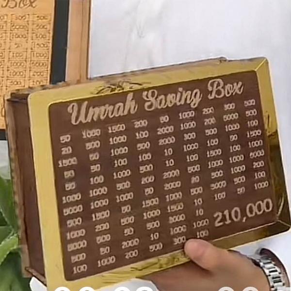 Wooden Umrah saving box alternate view